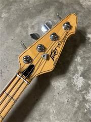 VINTAGE PEAVEY T40 4 STRING ELECTRIC BASS GUTAR (LATE 70S EARLY 80S?) WITH CASE